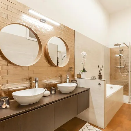 Stylish Luxury By Anna * Budapešť