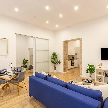 Stylish Luxury By Anna