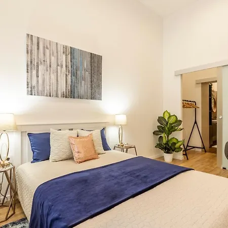Stylish Luxury By Anna Apartment *