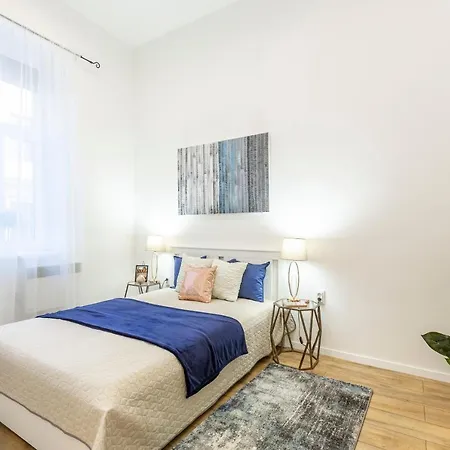 Stylish Luxury By Anna Apartment *